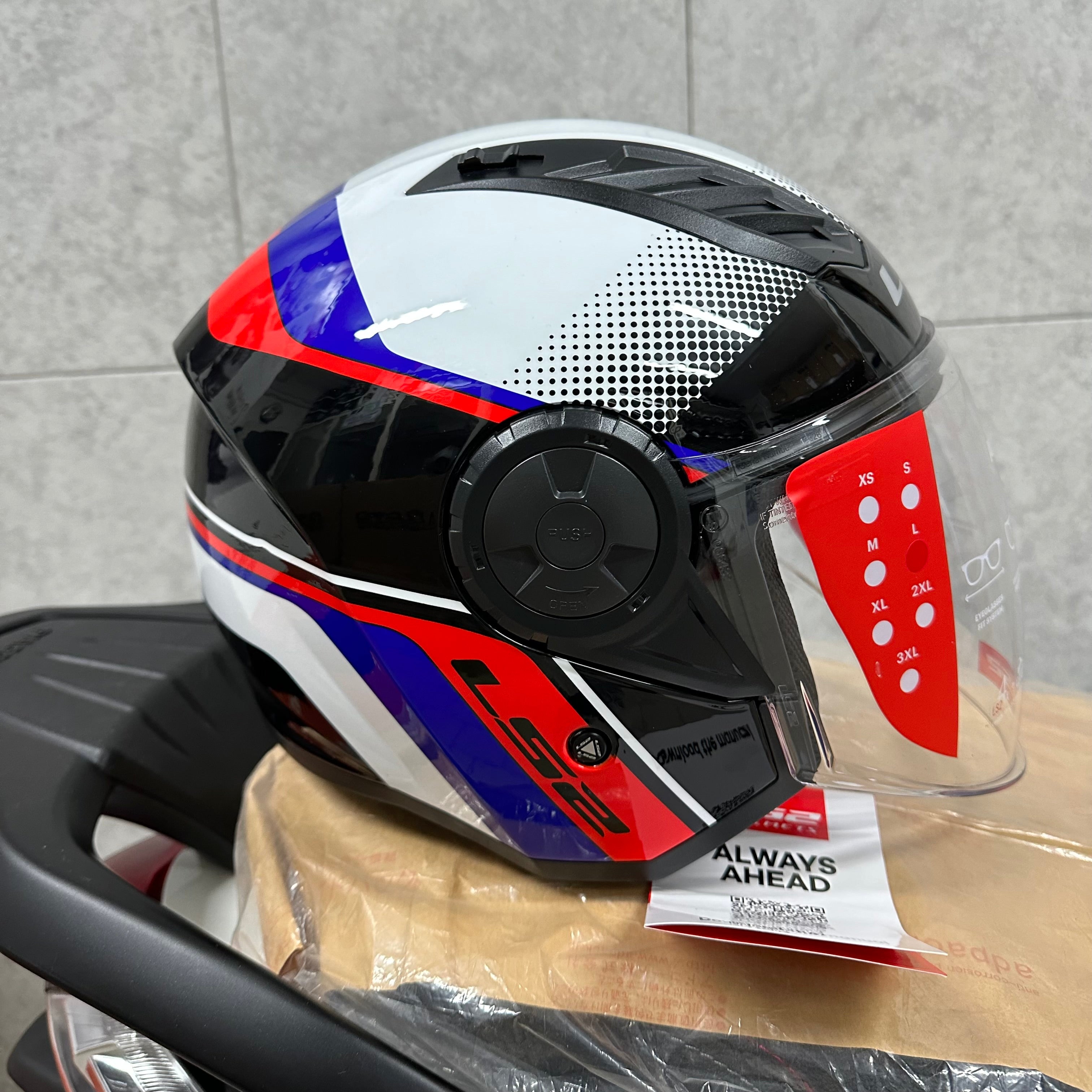 LS2 AIRFLOW 2 OF616 - RUSH WHITE BLUE RED