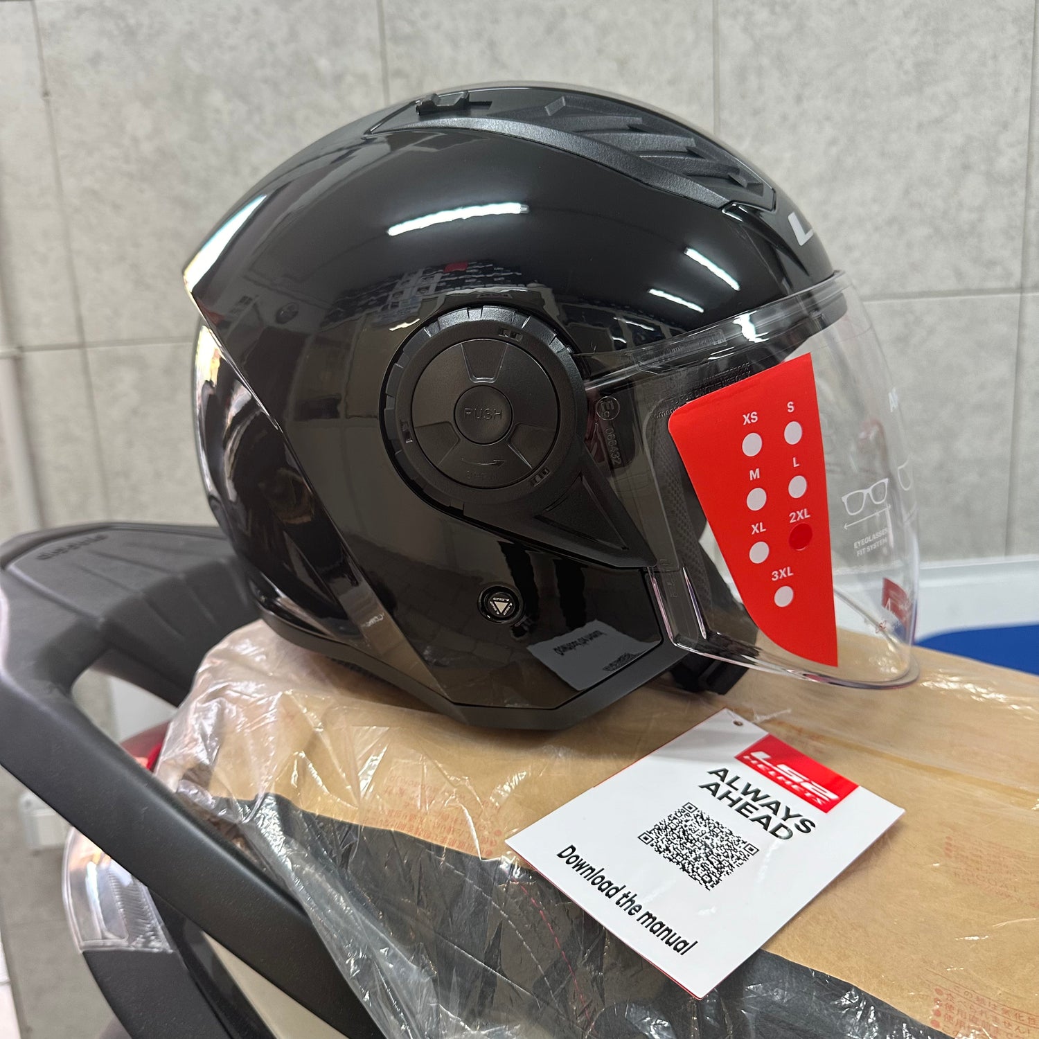 LS2 OF616 AIRFLOW 2 - GLOSS BLACK NERO LUCIDO