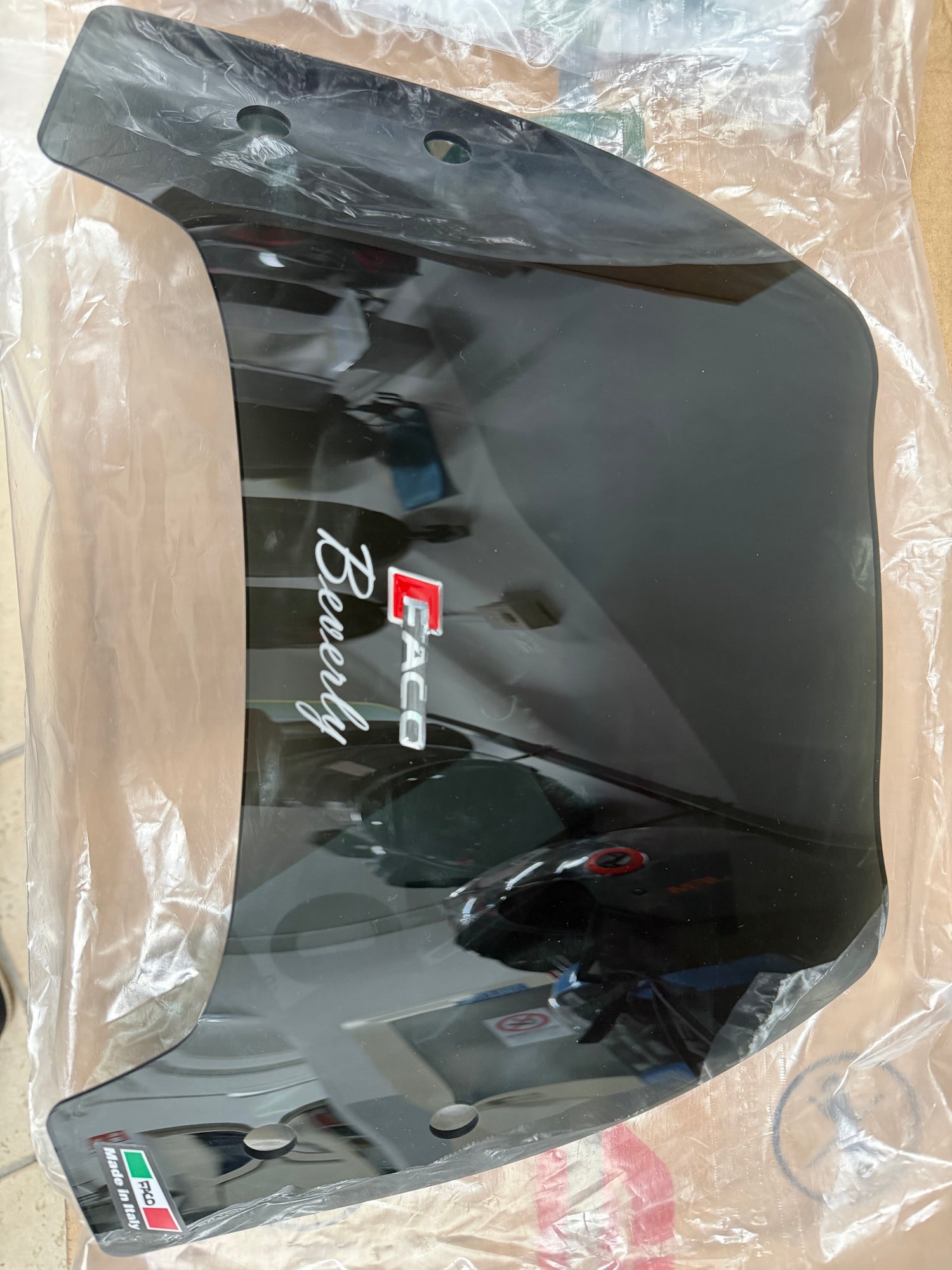 CUPOLINO BASSO SPORTIVO FUME’ FACO PIAGGIO BEVERLY HPE 300/310/400 (2021 - 2025)