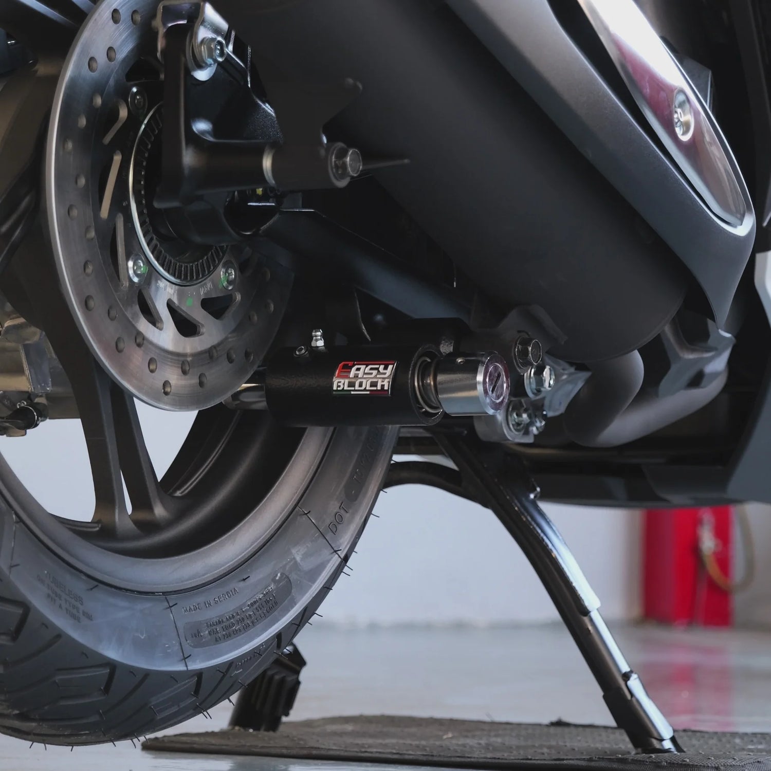 EasyBlock antifurto moto compatibile con HONDA SH 125cc/150cc (2013-2025)